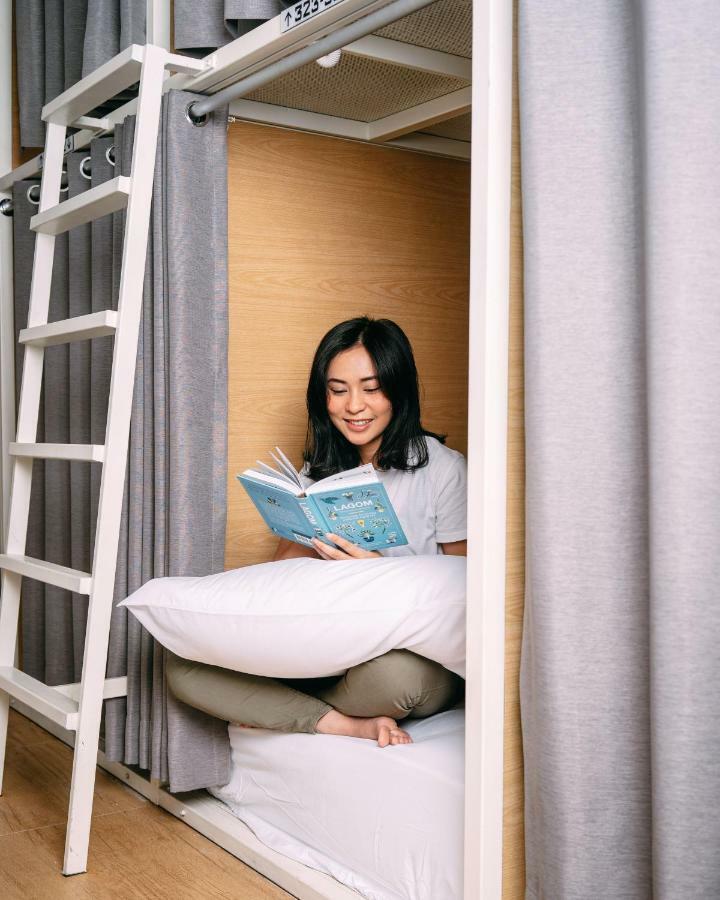 So! Boutique Hostel Malang Eksteriør bilde