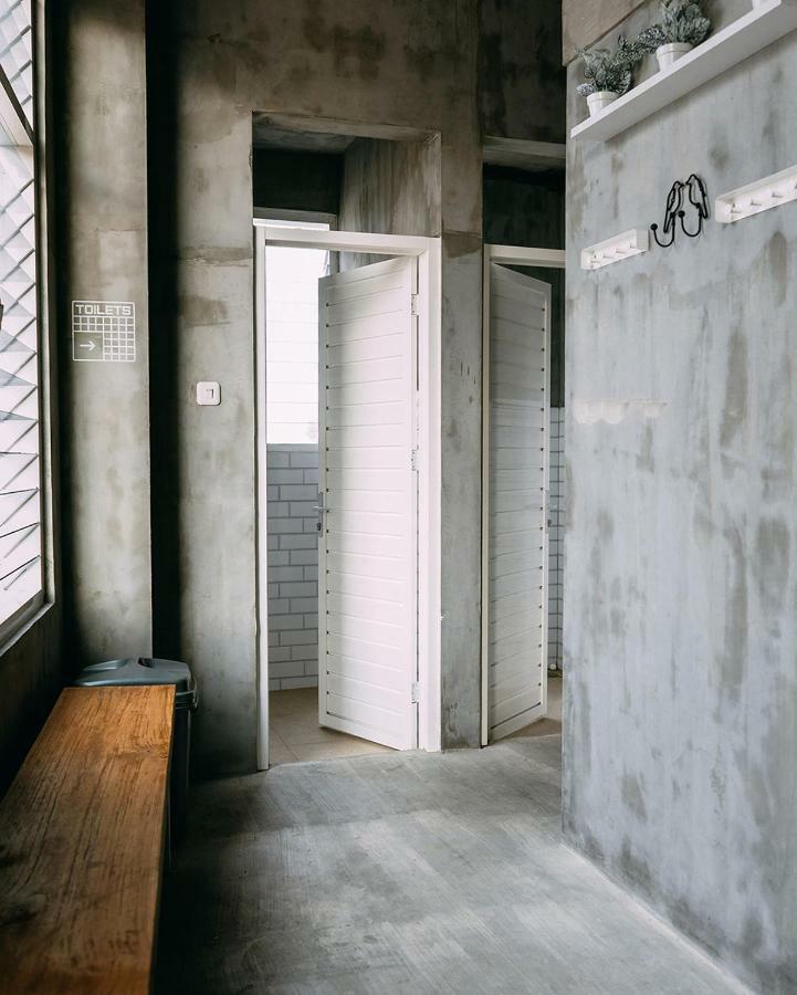 So! Boutique Hostel Malang Eksteriør bilde